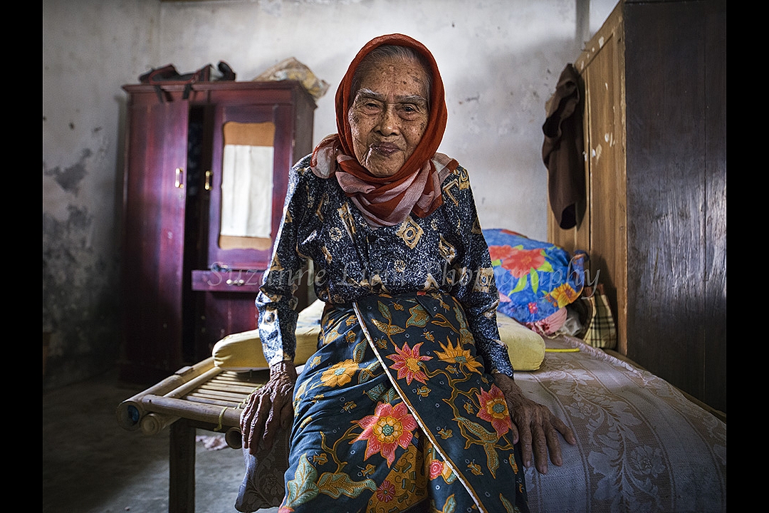 Bapak Saih, one of the survivors of the massacre, died just before the verdict. His son did receive the compensation money.